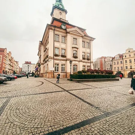 Flowerloft Apartment Jelenia Gora