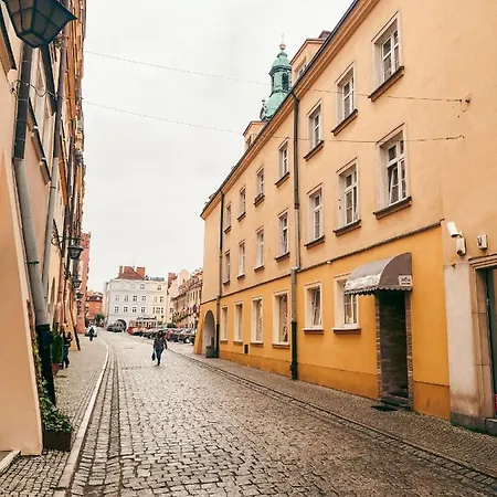 Apartment Flowerloft Jelenia Gora