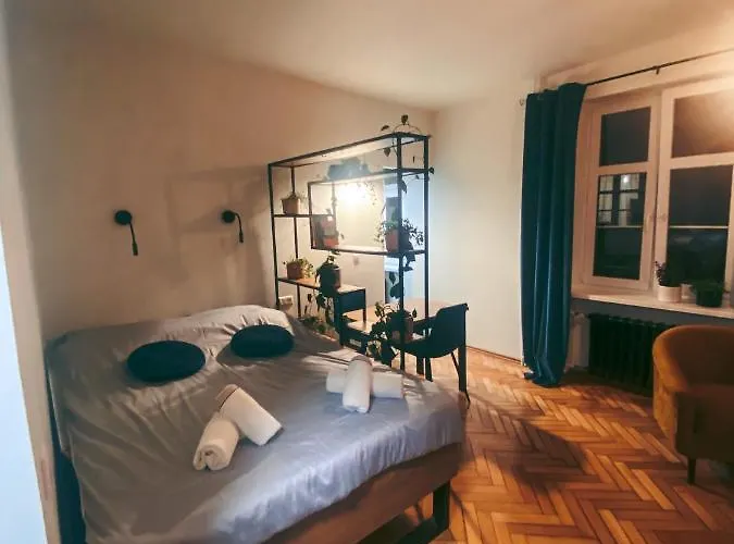 Flowerloft Apartment *